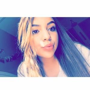 Meet your Posher, Lorena